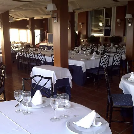 Hotel Castell De Mata
