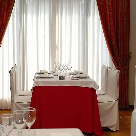 Hotel Castell De Mata